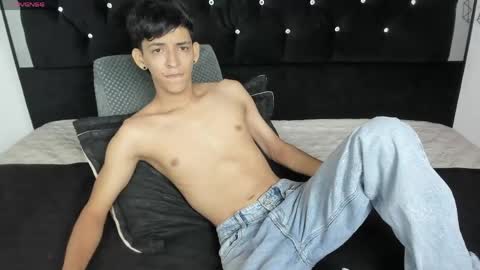 Snapshot of sebas_cat chatting on 06/06/26, 02:38 Sebastian Alvarez online show from 06/06/26, 02:38