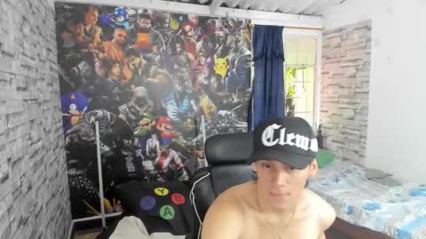 Snapshot of sebas_jusa chatting on 04/11/26, 12:09 sebas jusa online show from 04/11/26, 12:09