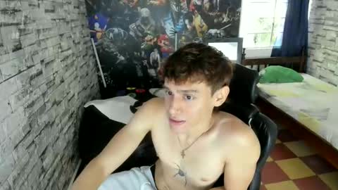 Snapshot of sebas_jusa chatting on 06/06/26, 12:43 sebas jusa online show from 06/06/26, 12:43