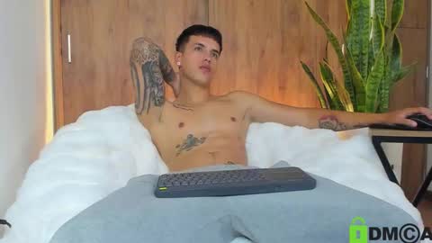 sebastian online show from 02/17/26, 01:35