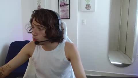 Sebas online show from 02/21/25, 05:09