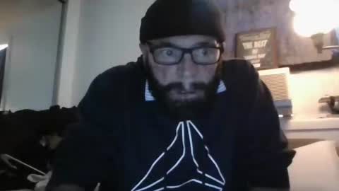 Snapshot of sebasmda1 chatting on 12/23/24, 07:30 Sterling commodifying libido since 2018 online show from 12/23/24, 07:30