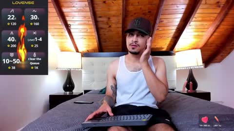 Snapshot of sebastian_berne chatting on 11/04/25, 07:13 Sebastian Berne online show from 11/04/25, 07:13