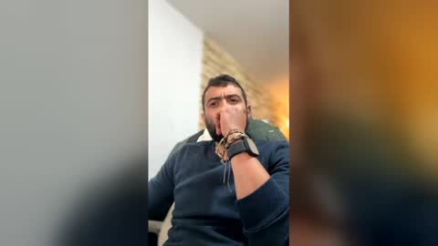 sebastian_ferreira online show from 03/17/26, 05:16