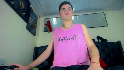 Sebastian online show from 11/08/25, 08:07