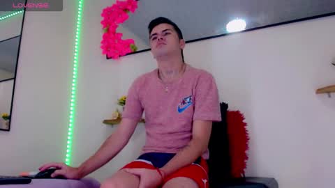 Sebastian online show from 12/15/25, 01:04