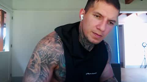 Sebastian online show from 05/14/26, 06:47
