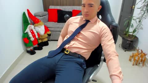 juan  sebastian online show from 12/21/24, 02:47
