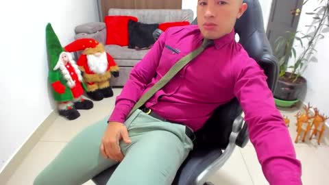juan  sebastian online show from 12/29/24, 01:38