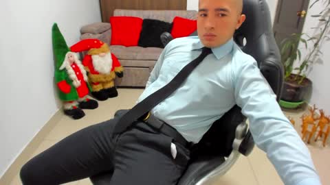 juan  sebastian online show from 12/30/24, 03:35
