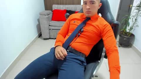 juan  sebastian online show from 01/27/25, 12:16