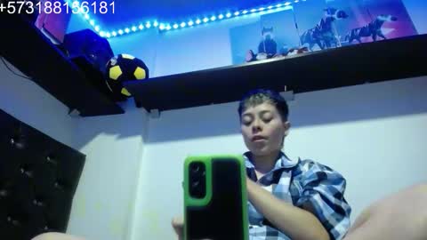 Snapshot of sebastian_posse chatting on 03/02/26, 11:44 Myystiic online show from 03/02/26, 11:44