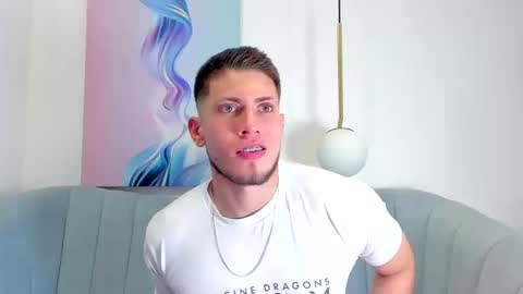  Sebastian  online show from 10/18/25, 05:03