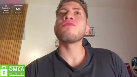 sebastian INDEPENDENT MODEL online show from 06/11/26, 09:46