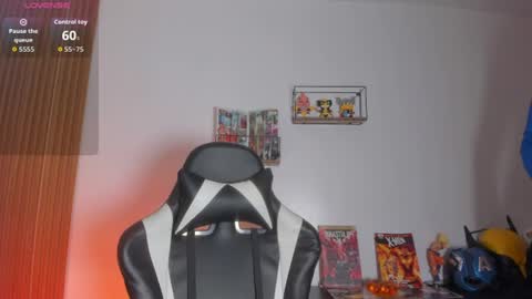 sebastian INDEPENDENT MODEL online show from 07/01/26, 07:35
