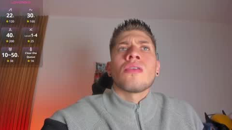 sebastian INDEPENDENT MODEL online show from 07/02/26, 07:53