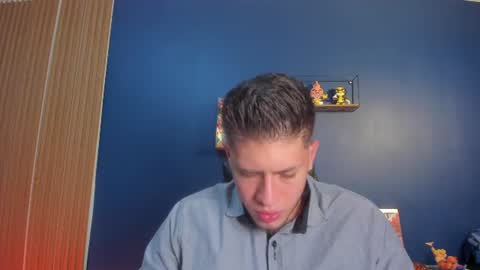 sebastian INDEPENDENT MODEL online show from 07/18/26, 07:39