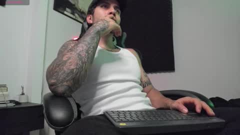Lucian Sinclair online show from 02/25/26, 03:16