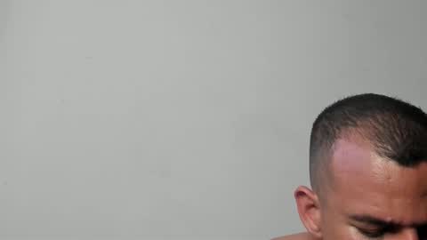 Snapshot of sebastianp13 chatting on 12/02/24, 06:30 sebatian palacios online show from 12/02/24, 06:30