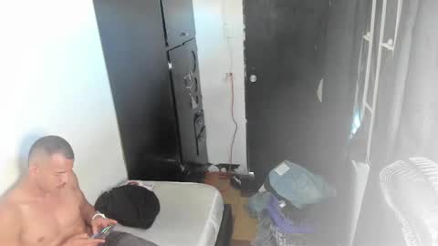 Snapshot of sebastianp13 chatting on 12/08/24, 10:03 sebatian palacios online show from 12/08/24, 10:03