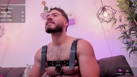 Instagram jeanpaulfit  online show from 12/25/24, 11:53