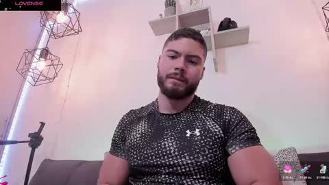 Instagram jeanpaulfit  online show from 03/12/25, 07:59