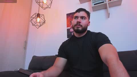 Snapshot of sebastianvilla__ chatting on 02/26/26, 06:18 Instagram jeanpaulfit online show from 02/26/26, 06:18