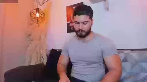 Snapshot of sebastianvilla__ chatting on 03/13/26, 11:33 Instagram jeanpaulfit online show from 03/13/26, 11:33