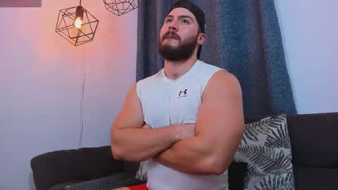 Snapshot of sebastianvilla__ chatting on 03/21/26, 11:08 Instagram jeanpaulfit online show from 03/21/26, 11:08