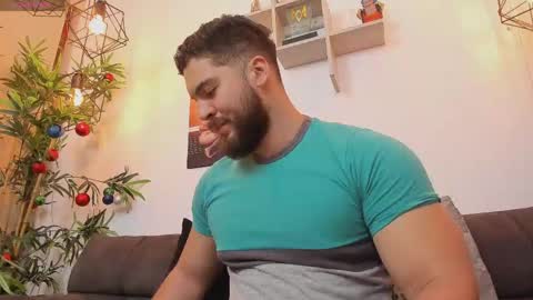 Snapshot of sebastianvilla__ chatting on 04/04/26, 10:18 Instagram jeanpaulfit online show from 04/04/26, 10:18