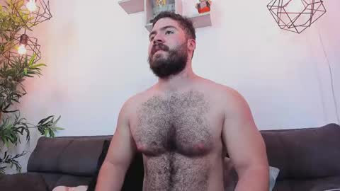 Snapshot of sebastianvilla__ chatting on 05/24/26, 09:42 Instagram jeanpaulfit online show from 05/24/26, 09:42