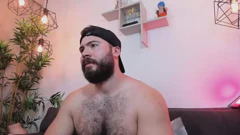 Snapshot of sebastianvilla__ chatting on 05/27/26, 07:33 Instagram jeanpaulfit online show from 05/27/26, 07:33
