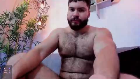 Instagram jeanpaulfit  online show from 07/28/26, 10:42