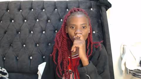 sebatrishaa online show from 10/12/25, 03:55