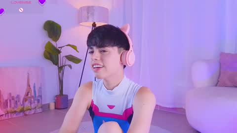 sebby online show from 09/22/25, 07:16