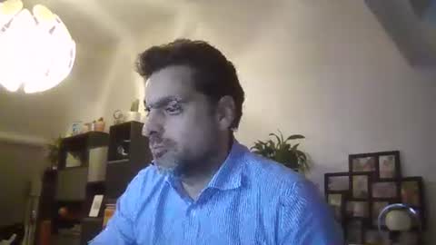 Snapshot of sebix9206 chatting on 10/27/25, 08:35 sebix9206 online show from 10/27/25, 08:35