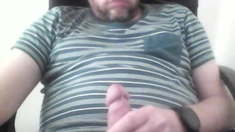 Snapshot of sebo123456 chatting on 12/13/25, 11:10 sebo123456 online show from 12/13/25, 11:10