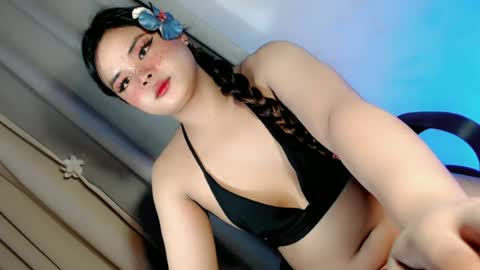 kwen online show from 06/14/26, 07:49