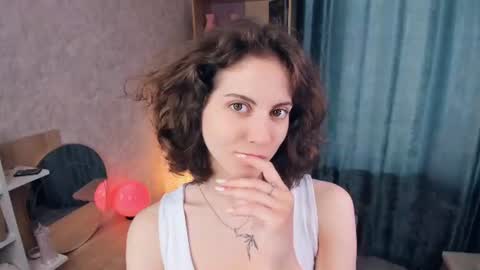 Mia online show from 06/24/26, 05:39