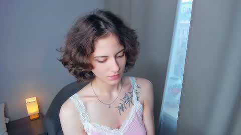 Mia online show from 07/13/26, 05:32