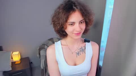 Mia online show from 07/29/26, 05:38