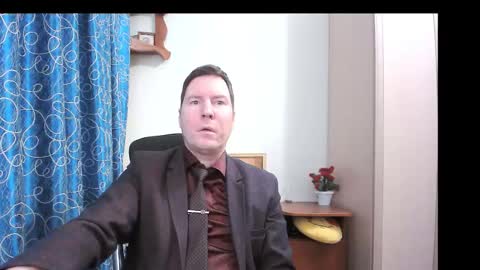 Snapshot of secret_lover_xxx chatting on 11/17/25, 12:44 Secret lover XXX online show from 11/17/25, 12:44