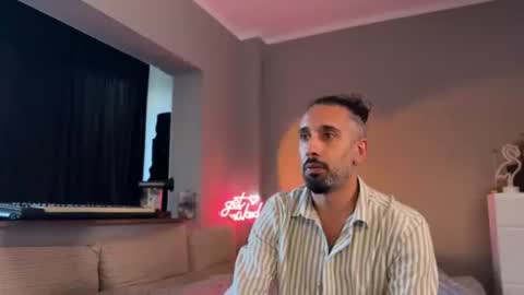 Secret Lovers online show from 06/16/26, 05:48