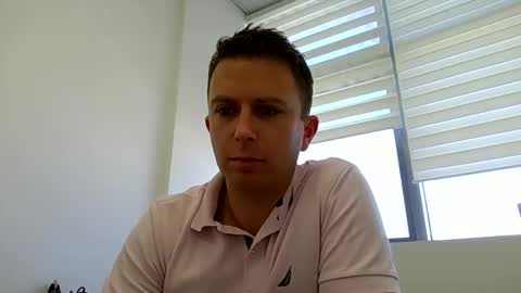 Snapshot of secretboy33 chatting on 09/17/25, 07:32 Secretboy33 online show from 09/17/25, 07:32