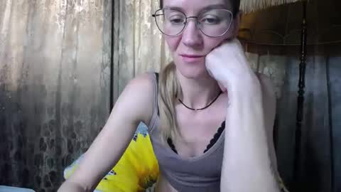 Snapshot of secretcandy222 chatting on 02/21/25, 11:01 secretcandy222 online show from 02/21/25, 11:01