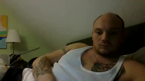 Snapshot of secretcplg chatting on 01/06/25, 09:54 Simon online show from 01/06/25, 09:54
