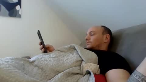 Snapshot of secretcplg chatting on 02/03/25, 01:30 Simon online show from 02/03/25, 01:30