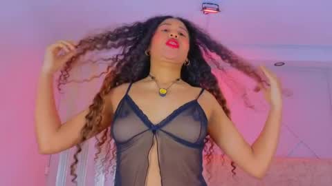 secretestrell online show from 06/08/26, 03:18