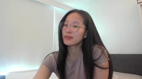 Snapshot of secretgirlfriendxo chatting on 06/11/26, 07:23 Angela online show from 06/11/26, 07:23