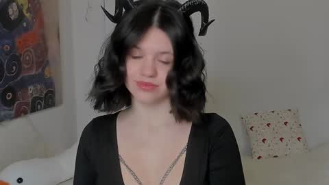 Anna online show from 02/01/25, 04:46